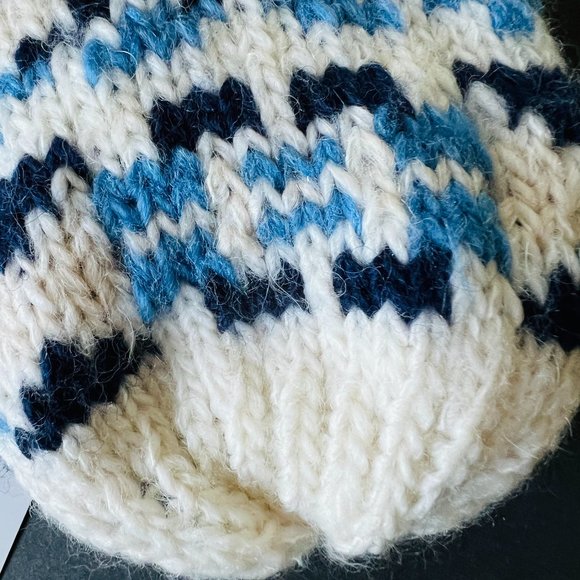 LANDS' END Women's Knit Mittens NWT Size L-XL - Picture 2 of 7